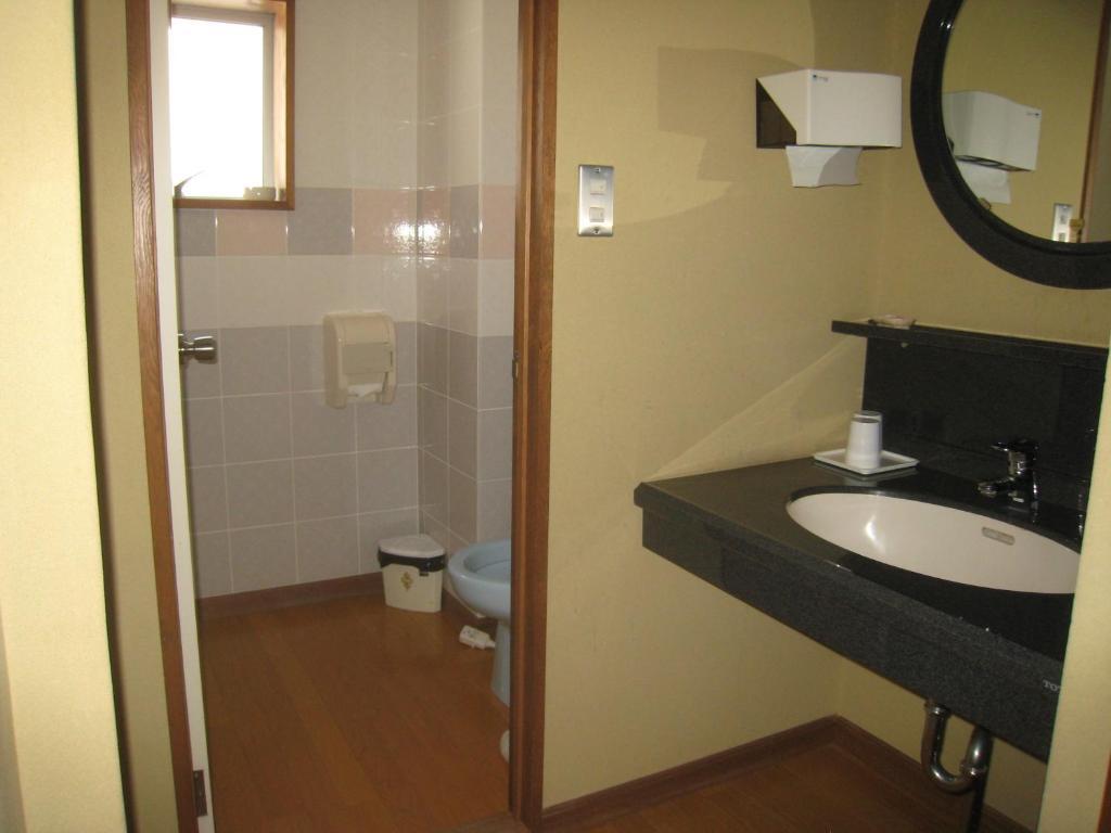 Keikoku-No-Yu Hotel Yamanouchi  Kamer foto